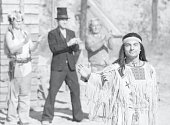 JAKO VINNETOU. Herec Mário Kubec si v boskovickém westernovém městečku zkusil roli apačského náčelníka.  