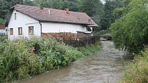 Ve čtvrtek se rozvodnily řeky a potoky na Blanensku. Zvýšená byla například Svitava v Letovicích. Druhého povodňového stupně dosáhla Křetínka v Prostředním Poříčí.