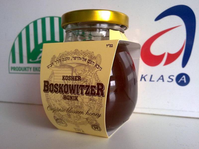 V nabídce nechybí ani košer med pod názvem Kosher Boskowitzer Honik. 