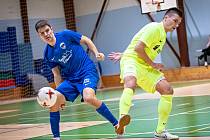 V letošním posledním kole futsalové divize E prohrál Pro-STATIC Blansko (žluté dresy) doma s FC Kloboučky 5:10.