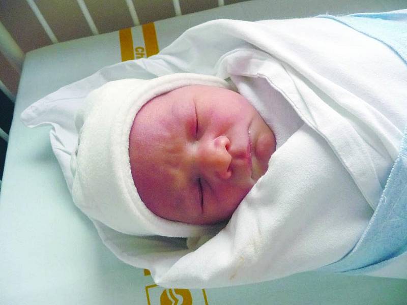 Adam Pavlík, 49 cm, 3,33 kg, 9. 2. 2010, Cetkovice.