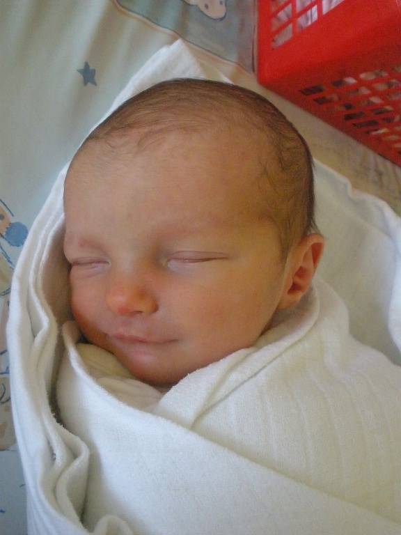 Adriana Pavlíčková, 50 cm, 2,8 kg, Boskovice, 4. 4. 2015. 