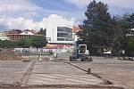 Náměstí Republiky v Blansku oživí zeleň a nové lavičky. Parkoviště bude praktičtější.