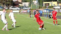 Hosté ze Žebětína to boskovickým fotbalistům usnadnili, přijeli jen v jedenácti. Domácí vyhráli 4:1.