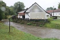 Ve čtvrtek se rozvodnily řeky a potoky na Blanensku. Zvýšená byla například Svitava v Letovicích. Druhého povodňového stupně dosáhla Křetínka v Prostředním Poříčí.
