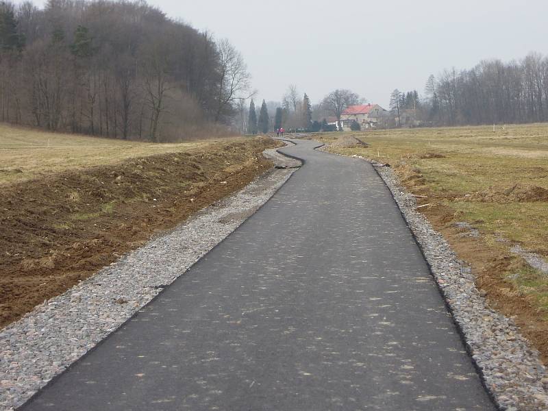 Tentokrát se Zdeněk Přibyl z Ráječka vypravil na Svitavsko do obcí Tržek a Vyšnáry.