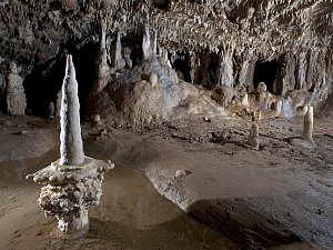 Sloupsko–šošůvské jeskyně.