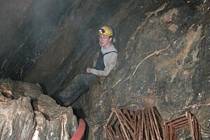 Skupina amatérských jeskyňářů v pátek zahájí druhý pokus o odčerpání vody ze zatopené podzemní chodby v Daňkově žlíbku u Vilémovic v Moravském krasu.