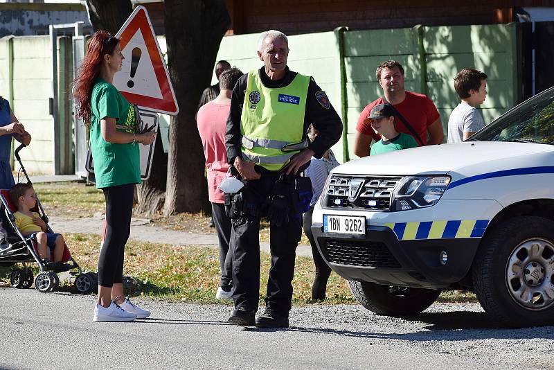 Rajhradičtí pořádali v sobotu tradiční traktoriádu. Se spanilou jízdou obcí.