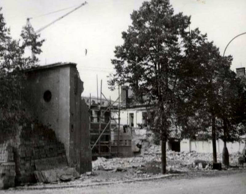 Rekonstrukce blanenského kina v roce 1967. FOTO: ARCHIV PAVLA SVOBODY