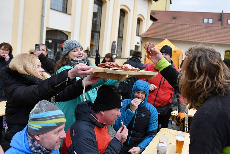 Oholení turisté zahájili sezonu novým rekordem