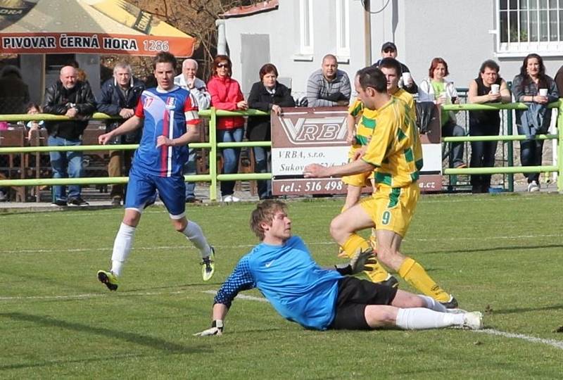 Mutěnice vyhrály v Blansku 3:0.