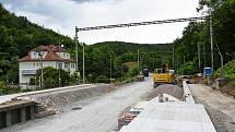 Rekonstrukce železničního koridoru v Babicích nad Svitavou. Se souhlasem Martina Bezdíčka