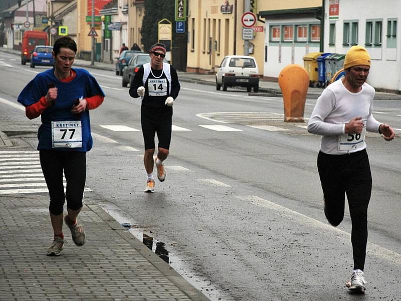 23. ročník Běhu okolo přehrady Křetínky.