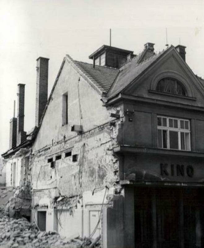 Rekonstrukce blanenského kina v roce 1967.