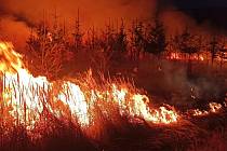 Hasiči likvidovali požár v lese poblíž Býkovic na Blanensku.