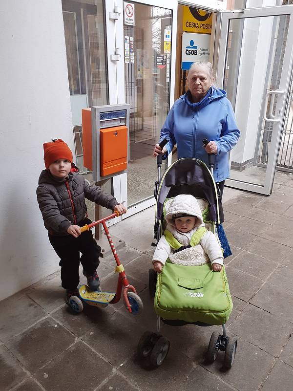 Jednou z rušených poboček České pošty má být pobočka v adamovském sídlišti Ptačina. Druhá funguje na opačné straně pětitisícového města v ulici Nádražní.