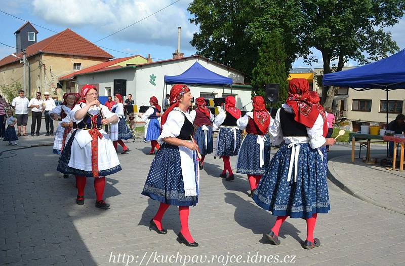 Ostrov u Macochy slavil tradiční hody.