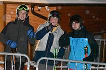 V Olešnici odstartovali lyžařskou sezonu. Do svátků chtějí dosněžit zbytek sjezdovky.