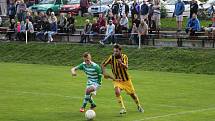 Fotbalisté Jedovnic porazili Rájec 2:0 a vedou tabulku.