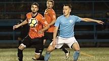 V posledním podzimním utkání krajského přeboru fotbalistů porazil FC Boskovice (v modrém) tým FC Ivančice 4:1.