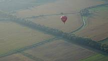 Poznáte v tradičním vzdušném kvízu motorového paraglidisty Petra Buchty z Adamova na Blanensku, která místa v regionu fotografoval tentokrát?