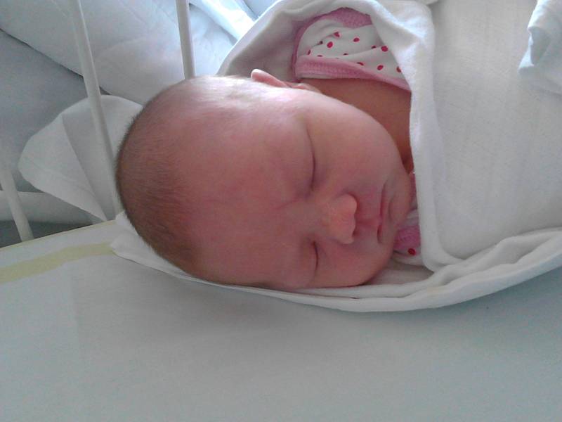 Viktorie Zoubková, 48 cm, 3, 01 kg, Lhota Rapotina, 28. 11. 2014 