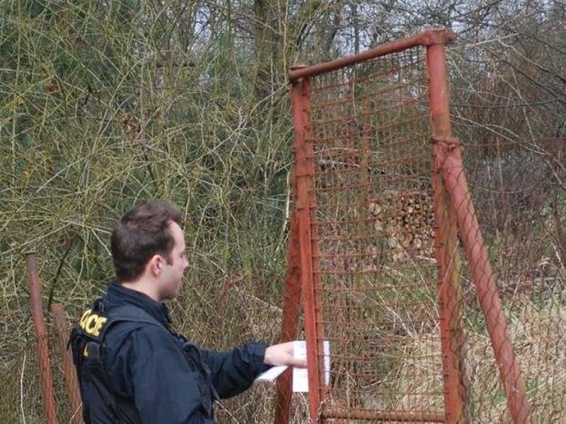 Policisté kontrolovali na Blanensku chatové oblasti.  Při pondělní akci se zaměřili na rekreační objekty a pozemky nedaleko Blanska, Jedovnic a Velkých Opatovic.