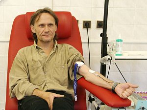 Ivo Kraus z Olomučan je dlouholetý dárce krve. Nedávno zaznamenal třístý odběr.
