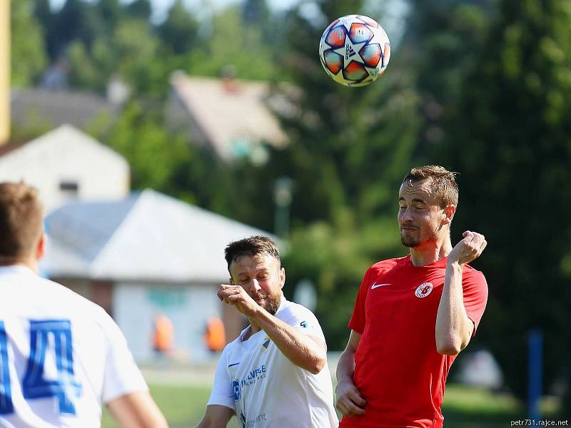 Boskovičtí fotbalisté (červená) porazili na domácím hřišti Bohunice.