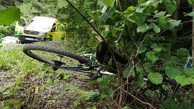 Tragická nehoda cyklisty u Černovic na Blanensku.
