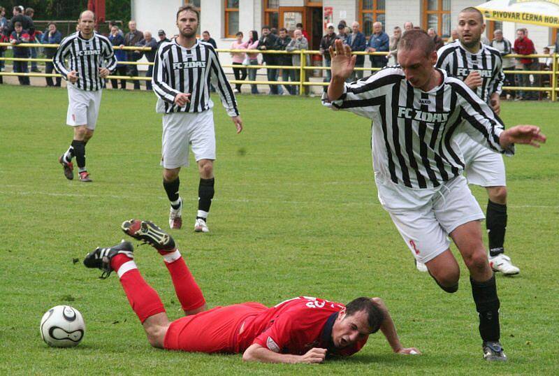 Blansko v řízném divizním utkání remizovalo se Žďárem 1:1. 