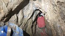 V Moravském krasu u Vilémovic na Blanensku nedávno jeskyňáři objevili desítky metrů pod zemí rozsáhlý podzemní dóm. S nedotčenou krápníkovou výzdobou. Má rozměry přibližně třicet krát třicet metrů. FOTO: Základní organizace Česká speleologická společnost 