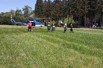 U obce Sloup na Blanensku hasiči likvidují v pátek odpoledne požár porostu. Byl vyhlášený třetí stupeň požárního poplachu.