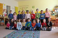 Děti z třídy Sluníčka z 1. Mateřské školy ve Velkých Opatovicích.
