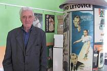 K zajímavému koníčku přivedla Karla Hodera před mnoha lety jeho práce. „Filmové plakáty jsem začal sbírat, když jsem dělal reklamu v kině Letovice,“ řekl.