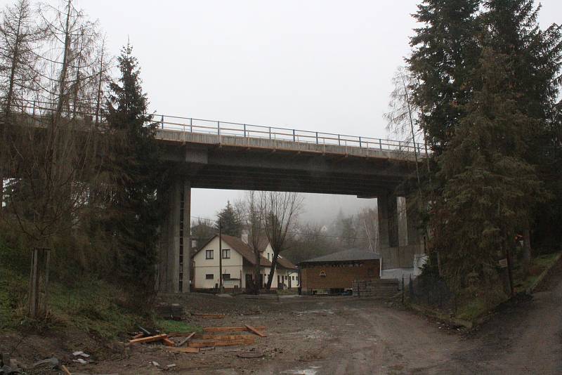 Objížďka skončila. Silničáři otevřeli nový silniční most v Černé Hoře na tahu I/43 Brno – Svitavy.