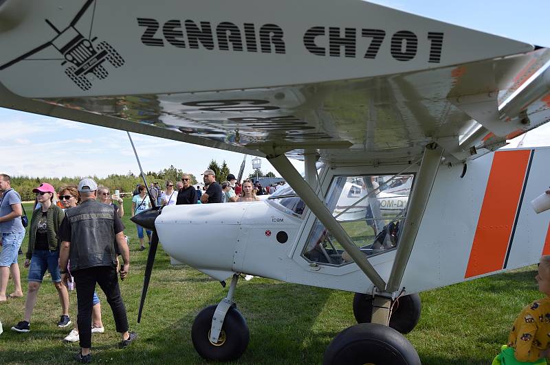 Každoroční akce na kotvrdovickém letišti přilákala tisícovku návštěvníků.