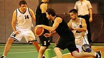 Blanenští basketbalisté prohráli doma s Jiskrou Kyjov 55:64.