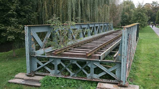 Ježkův most byl pravděpodobně postaven v 60. letech 19. století. Kdo ho vyrobil, však není známo.