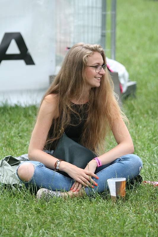 Zámecký park v Blansku ovládl v sobotu už počtvrté hudební festival Morava Park Fest. Na pódiu vystoupila například zpěvačka Anna K, Jiří Macháček se skupinou Mig 21 nebo kapela Wohnout.