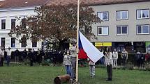 Vzpomínkový ceremoniál se konal na náměstí Svobody v Blansku.