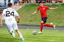 Boskovičtí fotbalisté (v červeném) prohráli na domácím hřišti s rezervou Líšně 1:2.