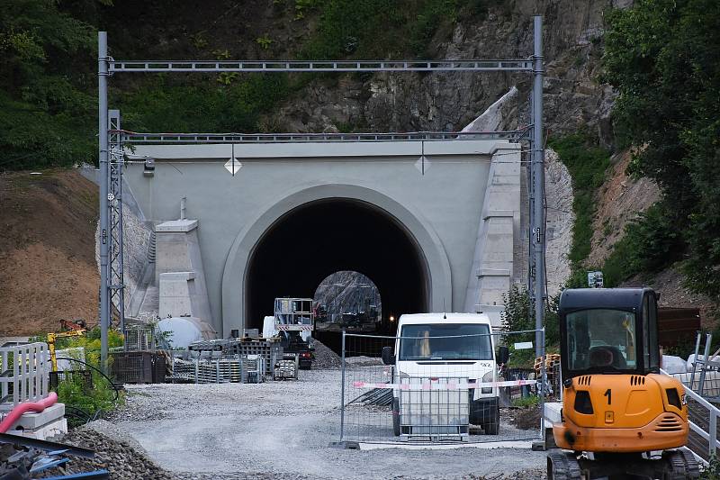 Aktuální postup prací na rekonstrukci železničního koridoru mezi Brnem a Blanskem.