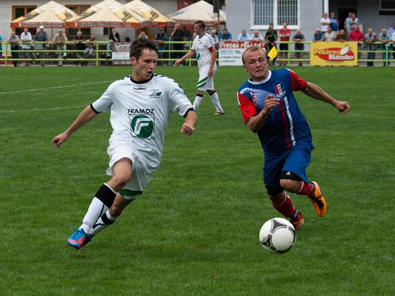 Blanenští fotbalisté rozprášili Rousínov. Vyhráli 5:1.