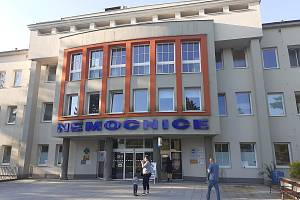 Vedení dvanáctitisícových Boskovic na Blanensku troubí na poplach ohledně situace v městské nemocnici.