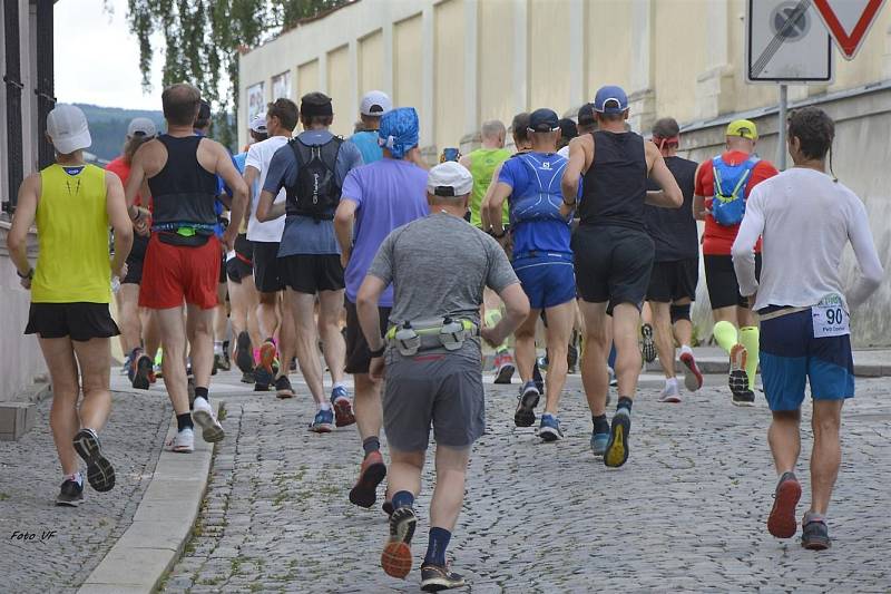 Start etapy Moravského ultramaratonu.