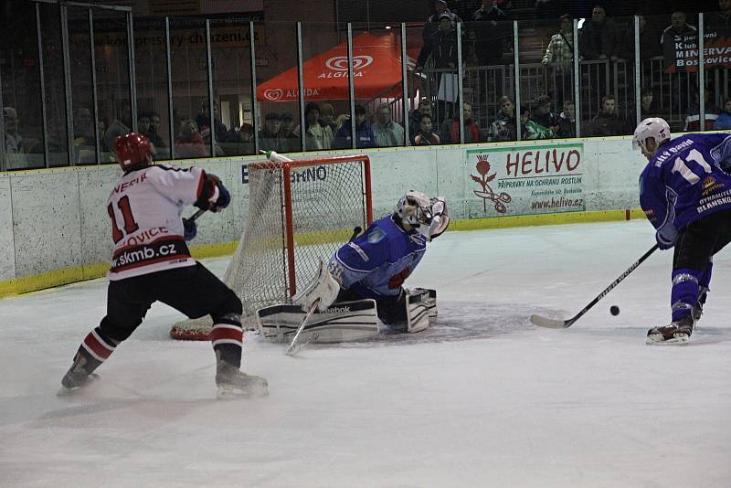 Boskovičtí hokejisté porazili v posledním zápase základní části krajské hokejvé ligy Blansko 6:4. Ve středu hrají oba týmy spolu znovu ve čtvrtfinále play-off.