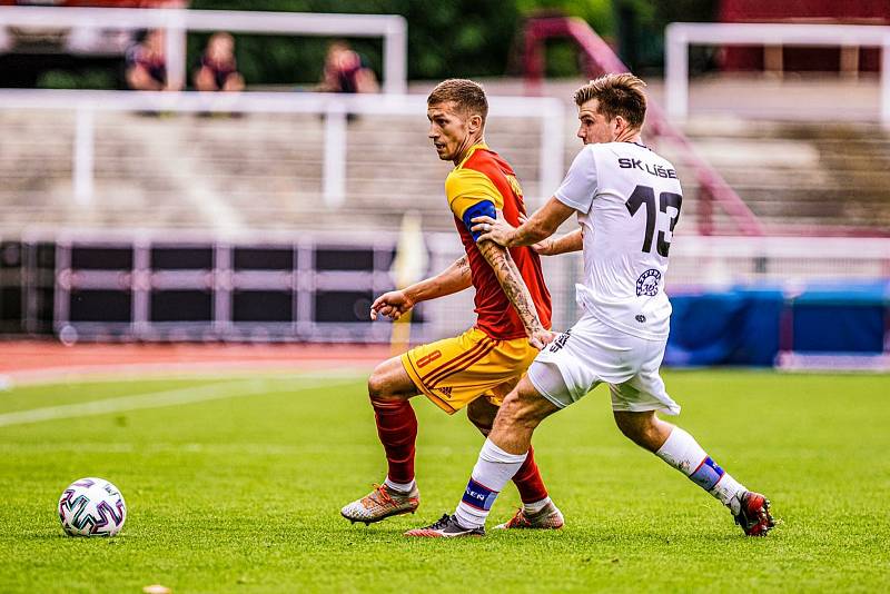 6. kolo F:NL: FK Dukla Praha (červeno-žlutá) - SK Líšeň. Foto: Facebook FK Dukla Praha