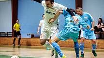 Ve futsalové divizi porazil PRO-STATIC Blansko (v bílém) San Marino Dolní Loučky 11:7.